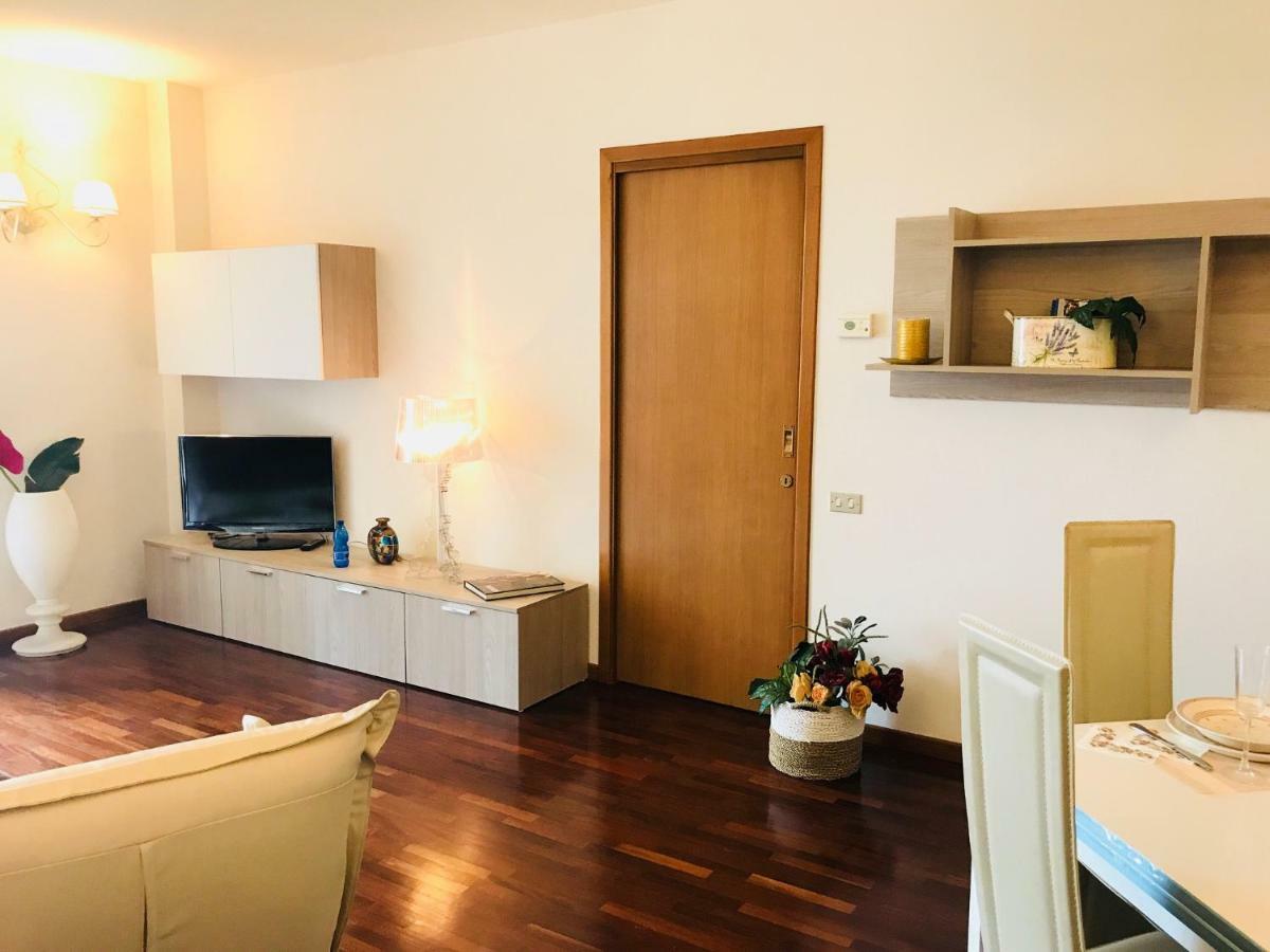 Chic Panoramic Apartment Бергамо Екстериор снимка